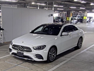 MERCEDES BENZ E CLASS