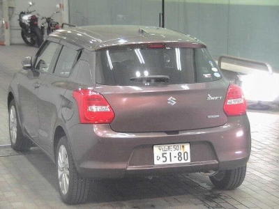 SUZUKI SWIFT