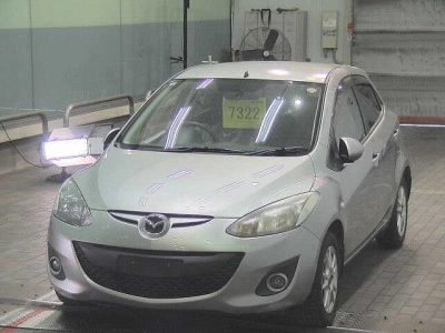MAZDA DEMIO