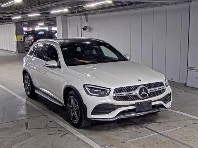 MERCEDES BENZ AMG GLC