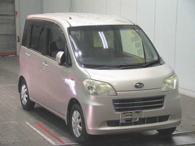 SUBARU LUCRA