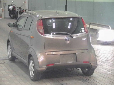 SUBARU R2