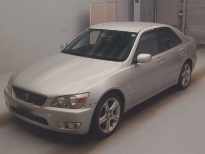 TOYOTA ALTEZZA