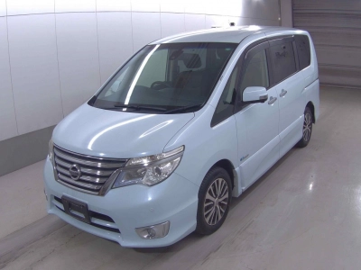 NISSAN SERENA