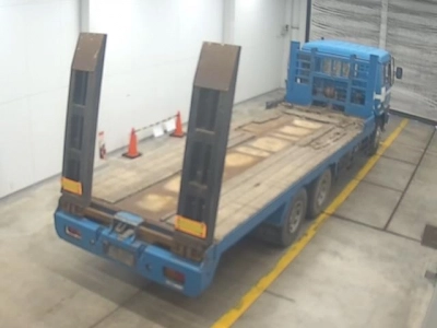 MITSUBISHI FUSO