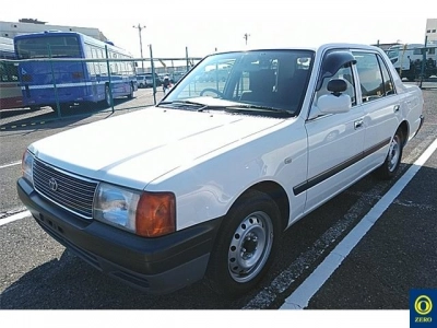 TOYOTA CROWN COMFORT