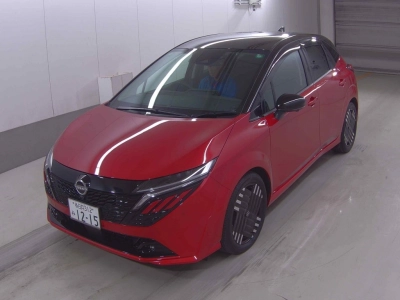 NISSAN AURA