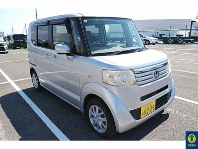 HONDA N BOX +