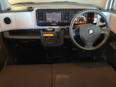 SUZUKI MRWAGON