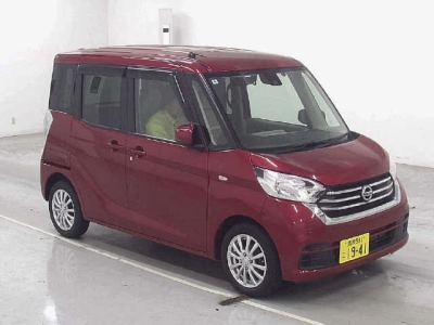 NISSAN DAYZ ROOX