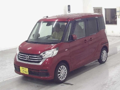 NISSAN DAYZ ROOX