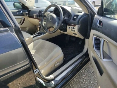 SUBARU LEGACY WAGON