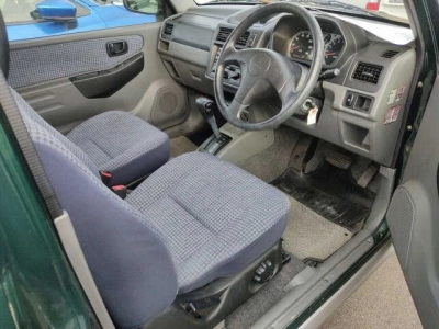 MITSUBISHI PAJERO MINI