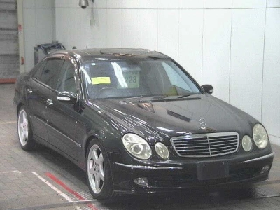 MERCEDES BENZ E CLASS