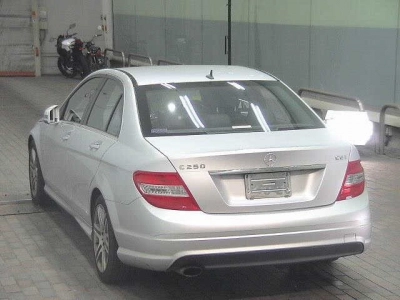 MERCEDES BENZ C CLASS