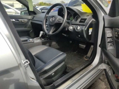 MERCEDES BENZ C CLASS