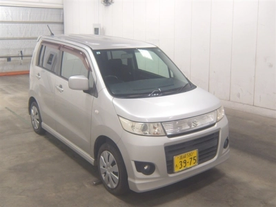 SUZUKI WAGON R STINGRAY