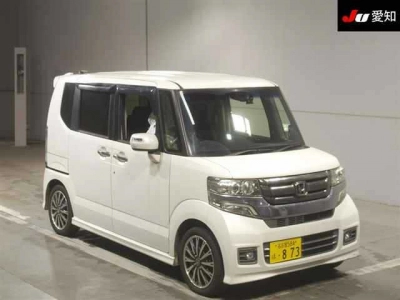HONDA N BOX CUSTOM