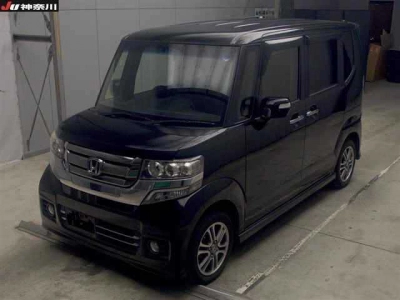 HONDA N BOX CUSTOM
