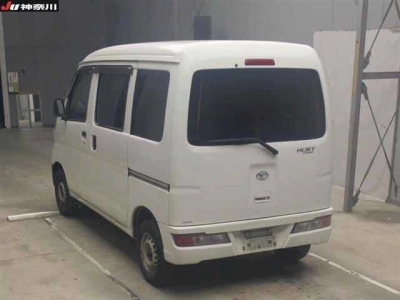DAIHATSU HIJET CARGO