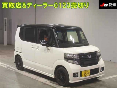 HONDA N BOX CUSTOM