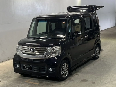 HONDA N BOX +