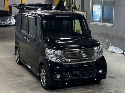 HONDA N BOX +