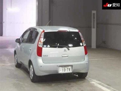 MITSUBISHI COLT