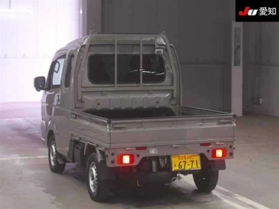 SUZUKI CARRY TRUCK