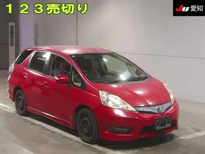HONDA FIT SHUTTLE