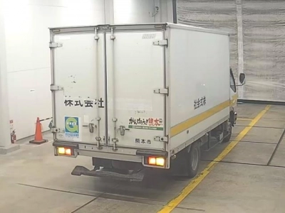 MITSUBISHI CANTER
