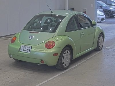 VOLKSWAGEN NEW BEETLE