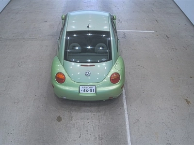 VOLKSWAGEN NEW BEETLE
