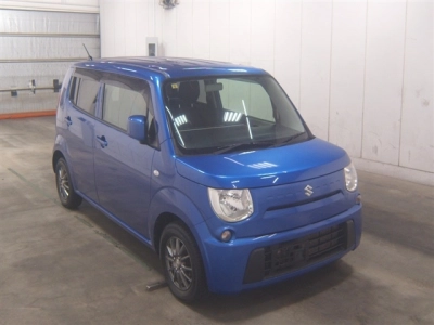 SUZUKI MRWAGON