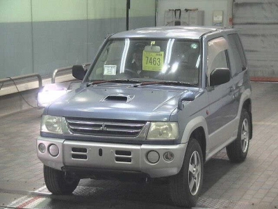 MITSUBISHI PAJERO MINI