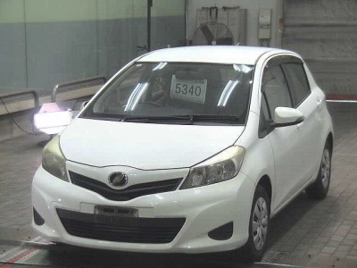TOYOTA VITZ
