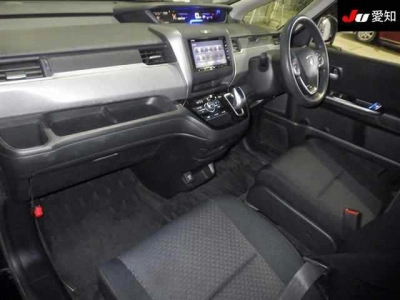 HONDA FREED+