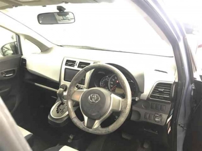 TOYOTA RACTIS