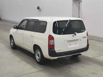 TOYOTA SUCCEED VAN