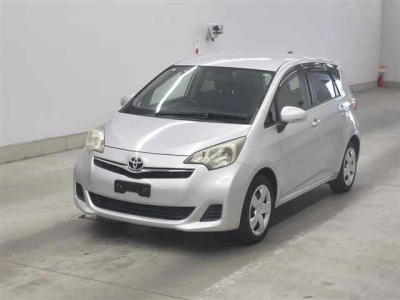 TOYOTA RACTIS