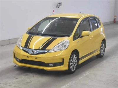 HONDA FIT HYBRID