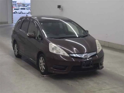 HONDA FIT SHUTTLE HYBRID