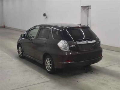 HONDA FIT SHUTTLE HYBRID