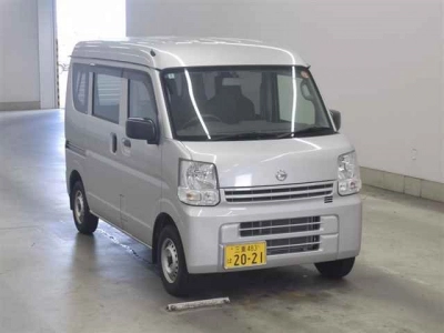 NISSAN NV100 CLIPPER