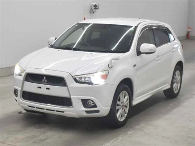MITSUBISHI RVR