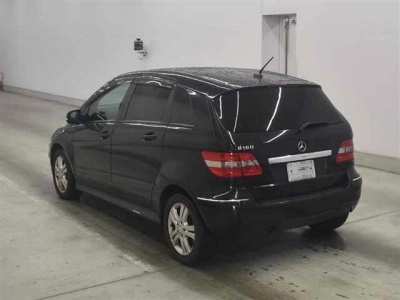 MERCEDES BENZ B CLASS