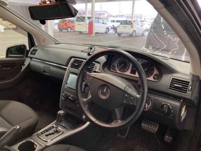 MERCEDES BENZ B CLASS