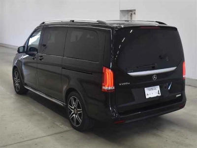 MERCEDES BENZ V CLASS