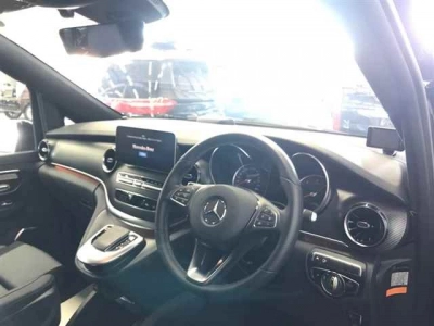MERCEDES BENZ V CLASS
