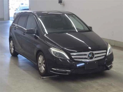 MERCEDES BENZ B CLASS
